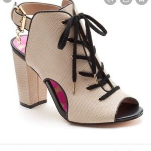 Brand new Juicy Couture wedges 👠 ❗️